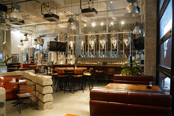 新手必看：開精釀啤酒吧還是建啤酒廠？