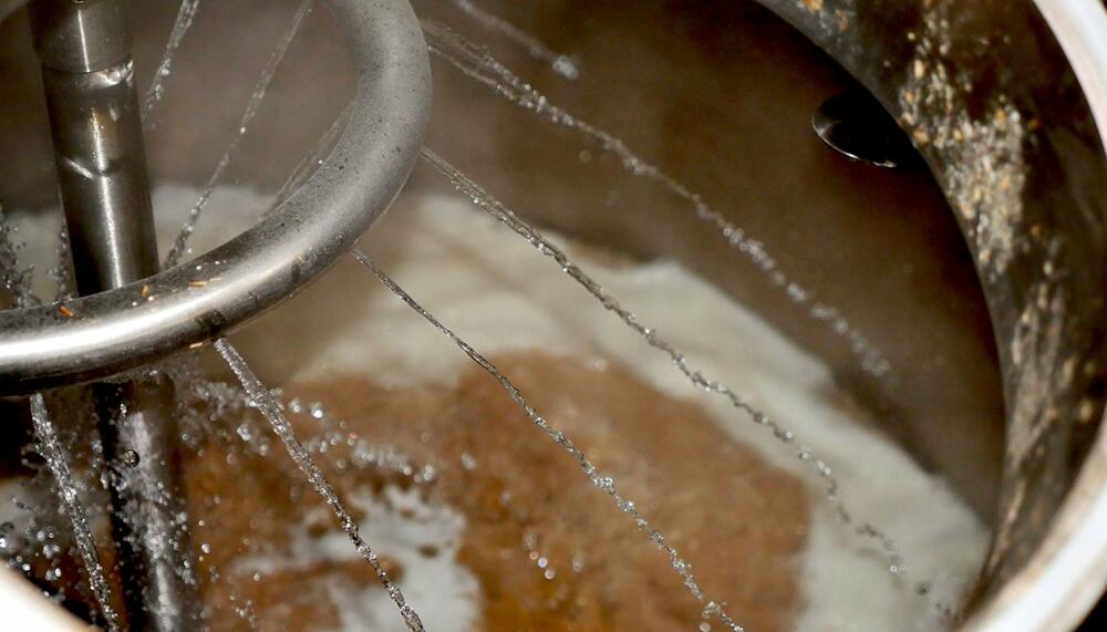 啤酒釀造時(shí)如何進(jìn)行麥汁過(guò)濾？