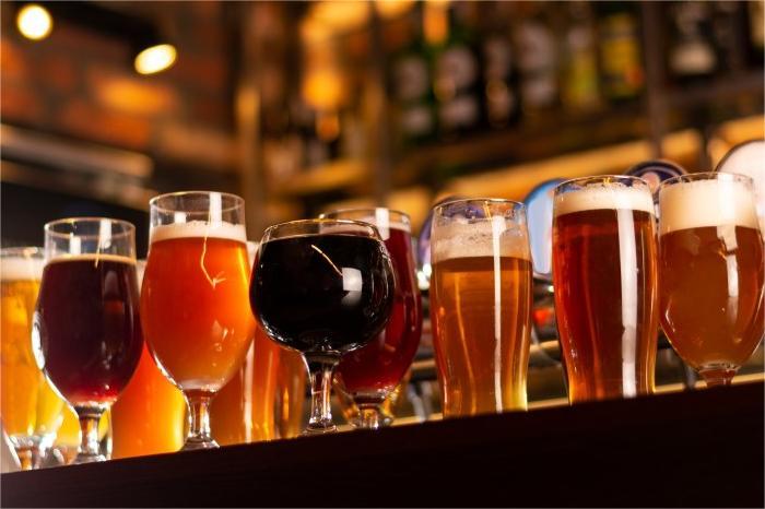 精釀啤酒-山東天泰啤酒設(shè)備